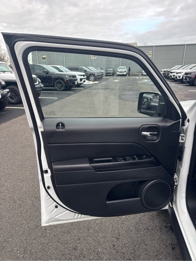 2016 Jeep Patriot High Altitude Edition