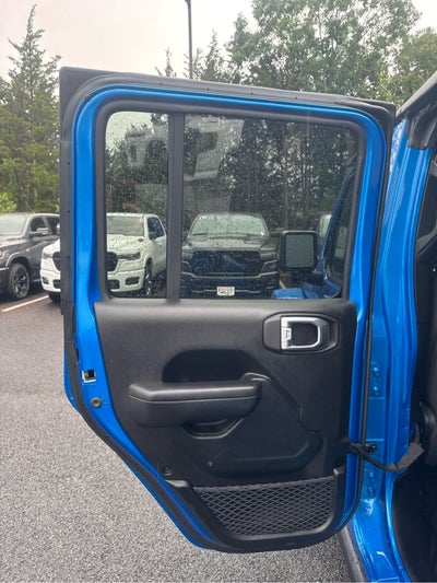 2023 Jeep Gladiator Willys