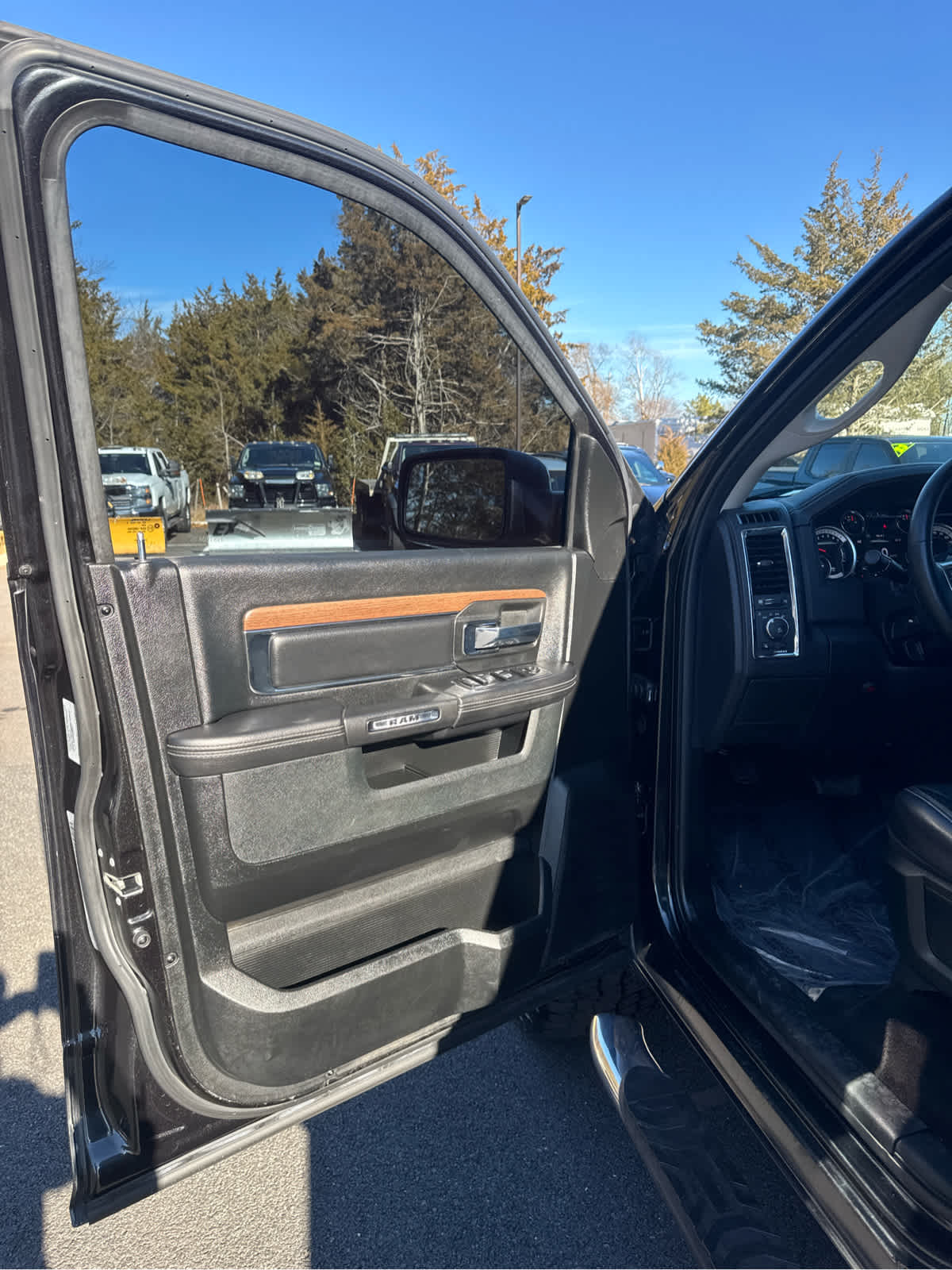 2017 RAM 1500 Laramie