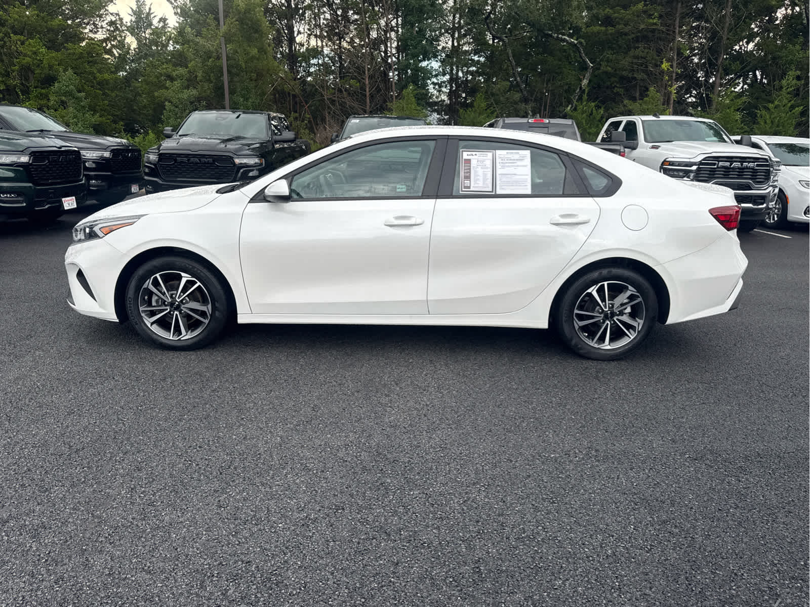 2023 Kia Forte LXS