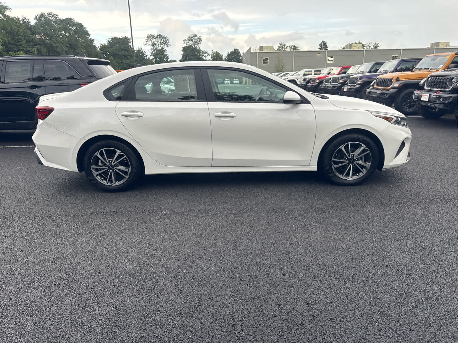 2023 Kia Forte LXS