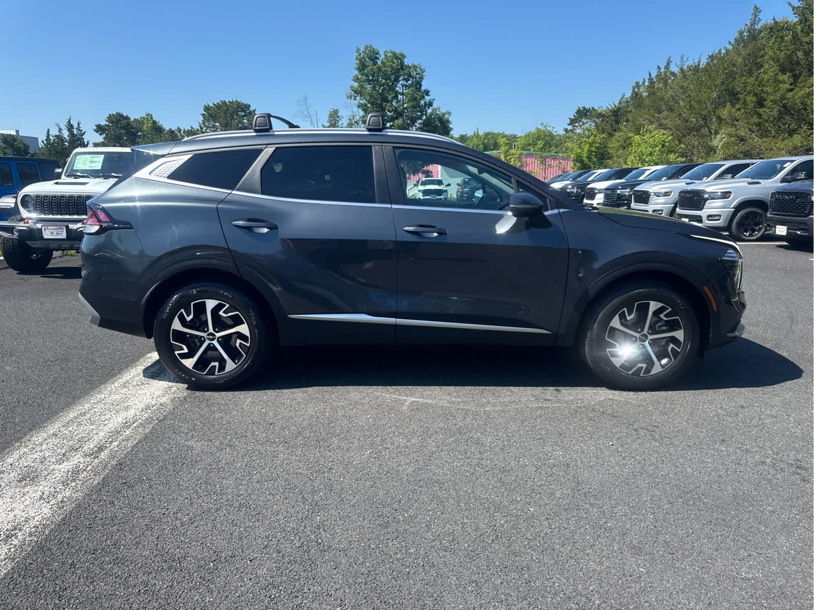 2024 Kia Sportage EX