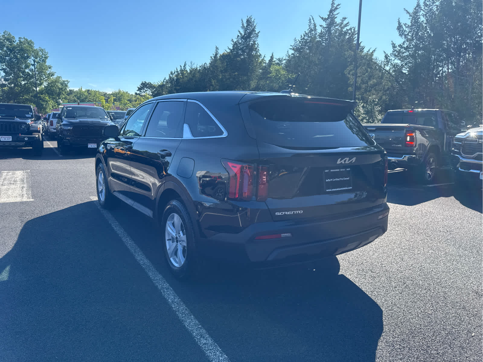 2023 Kia Sorento LX