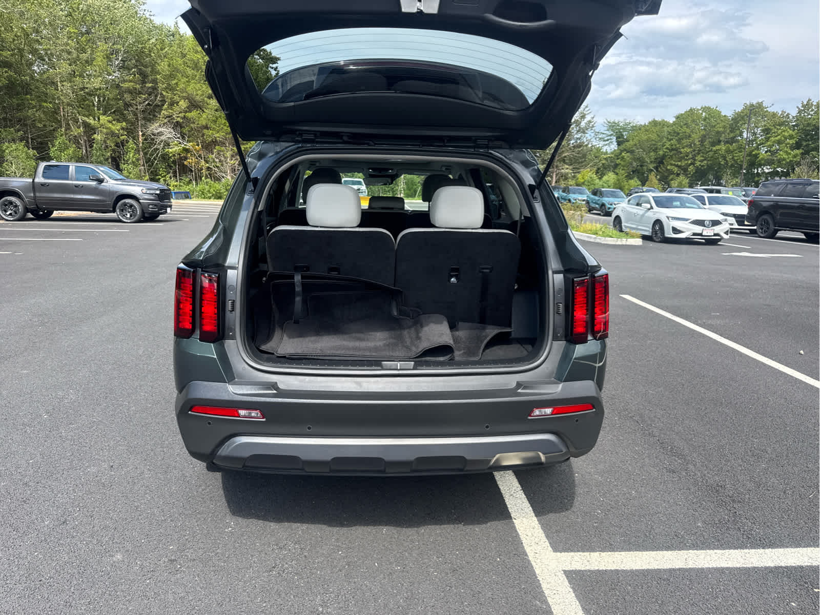 2023 Kia Sorento X-Line S