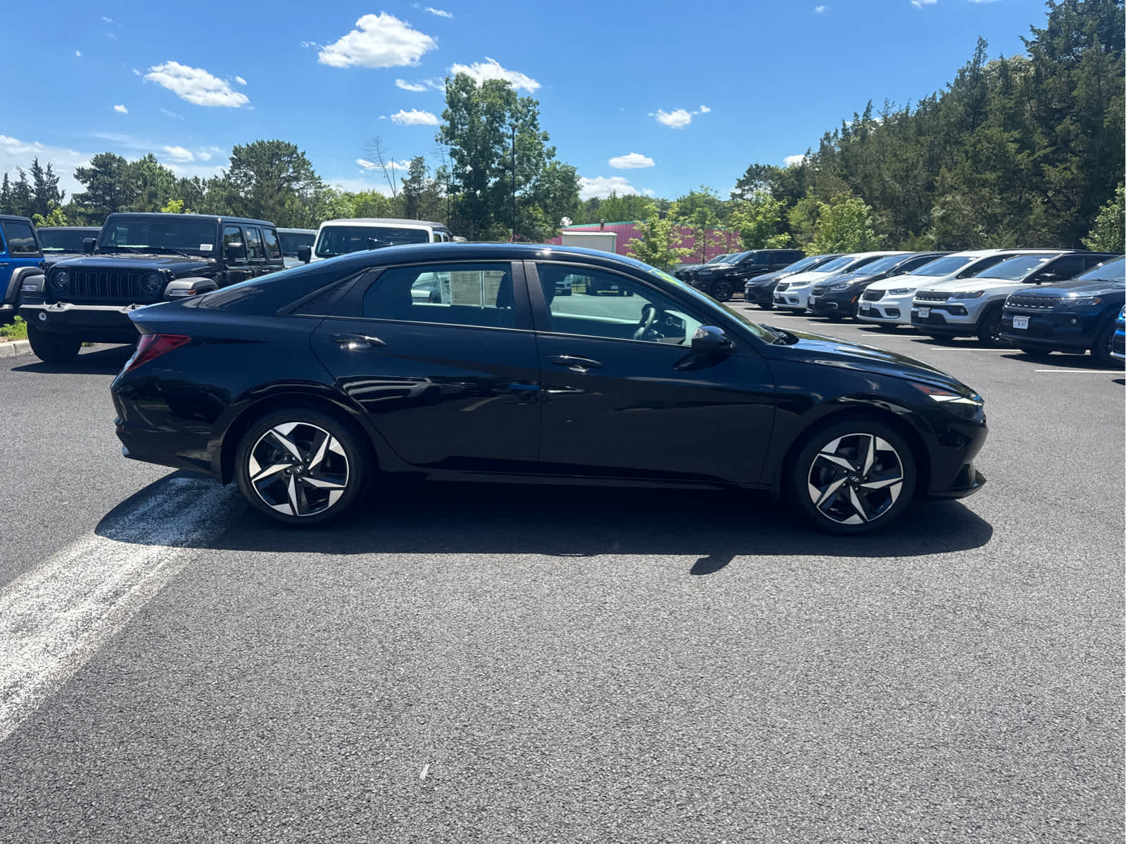 2023 Hyundai Elantra SEL
