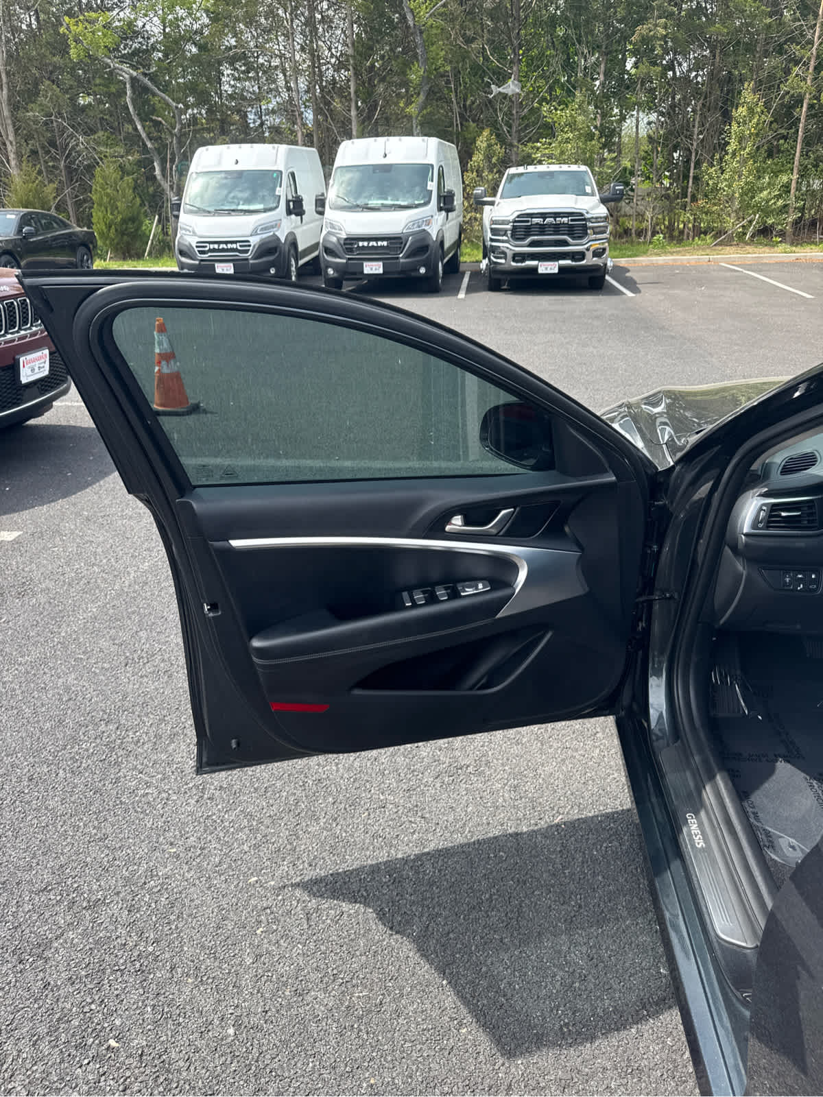2020 Genesis G70 2.0T