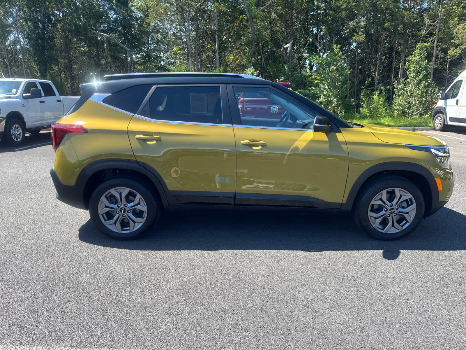 2024 Kia Seltos S