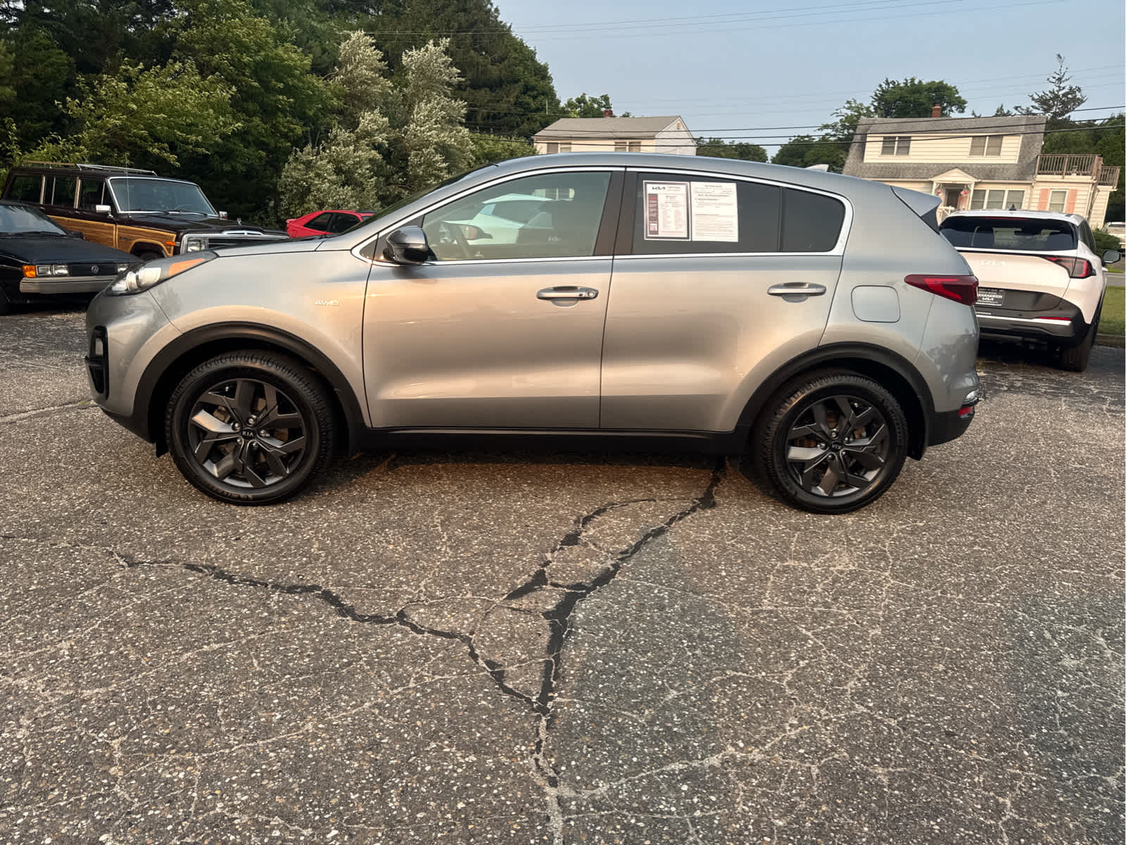 2022 Kia Sportage LX
