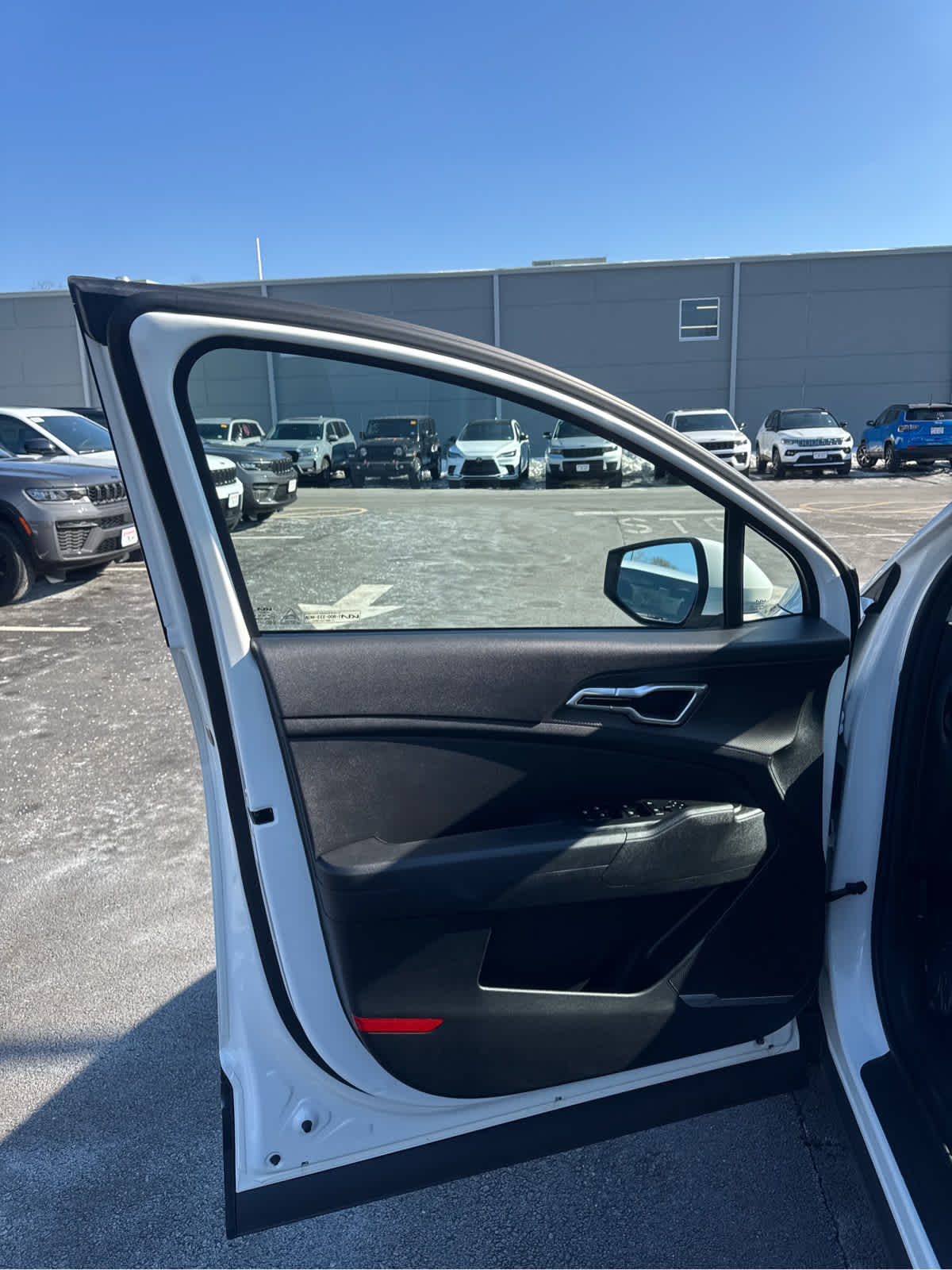 2023 Kia Sportage Hybrid LX