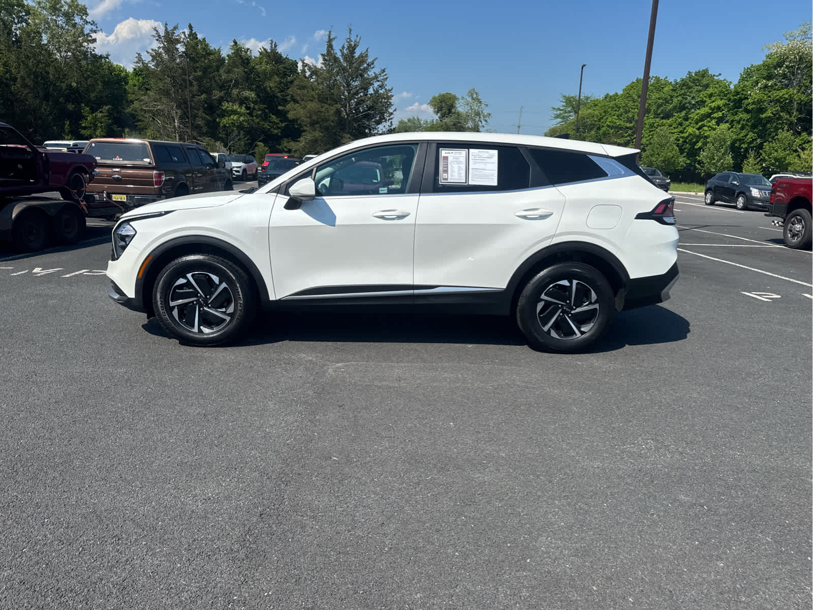 2023 Kia Sportage Hybrid LX