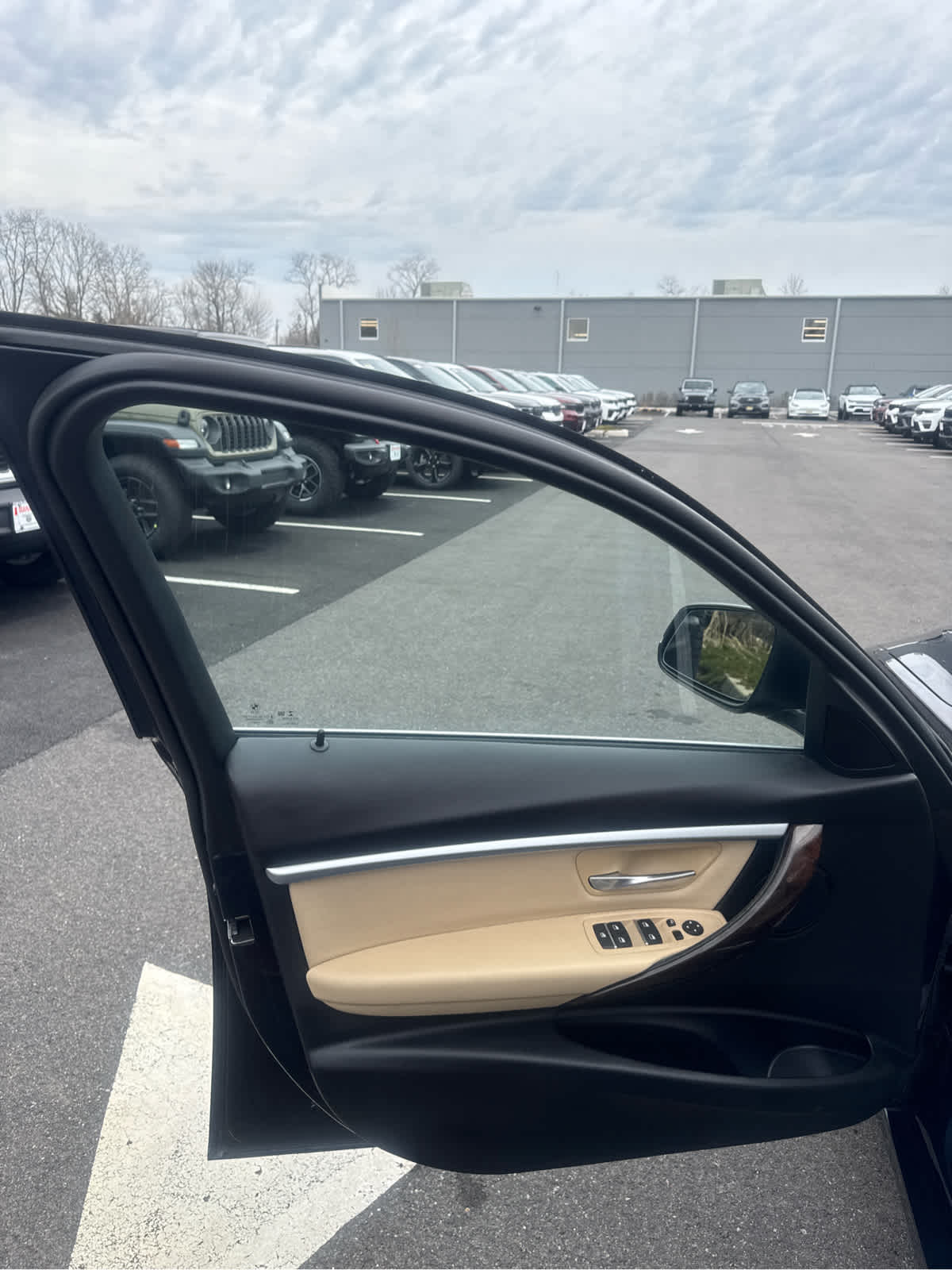 2017 BMW 3 Series 330i xDrive