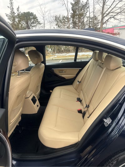 2017 BMW 3 Series 330i xDrive