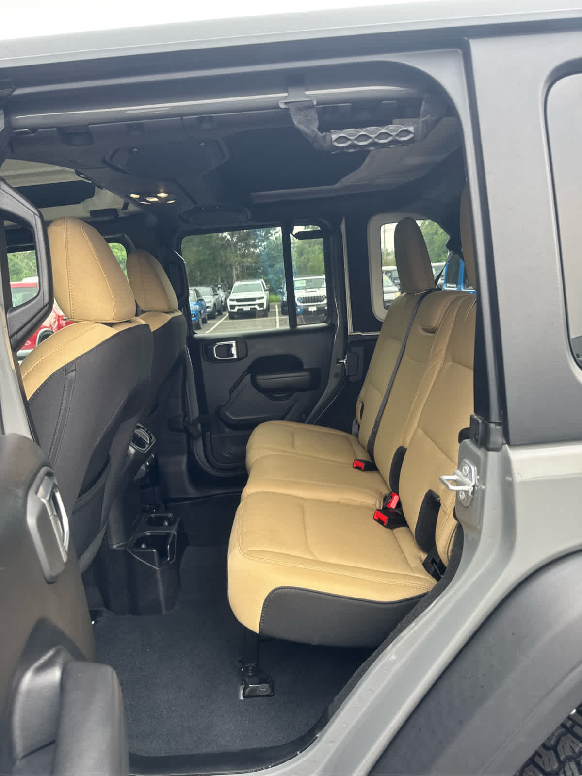 2022 Jeep Wrangler Unlimited Willys