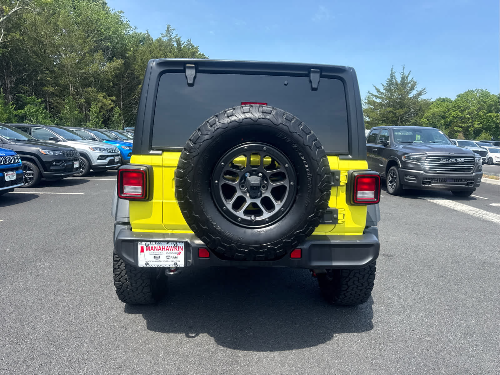 2023 Jeep Wrangler Willys