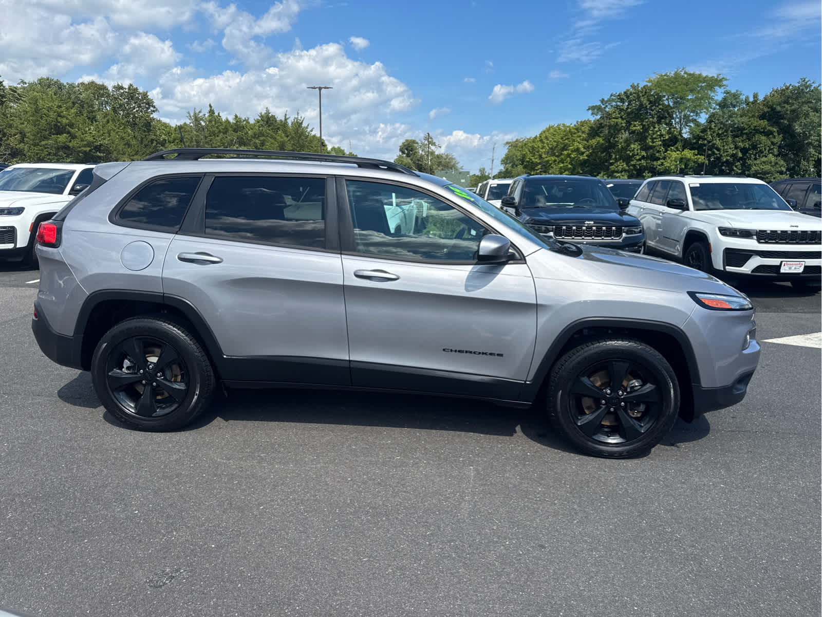 2018 Jeep Cherokee Latitude