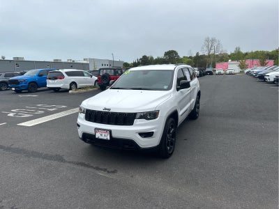 2019 Jeep Grand Cherokee Upland