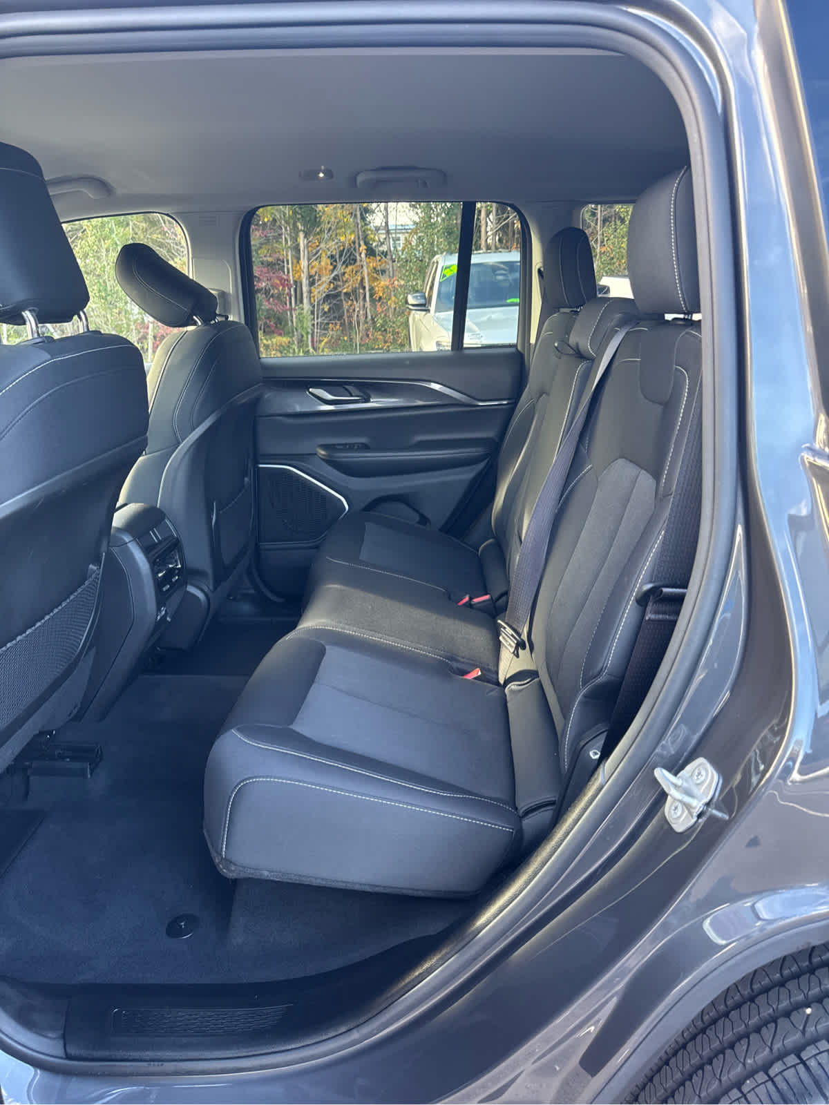 2022 Jeep Grand Cherokee Laredo