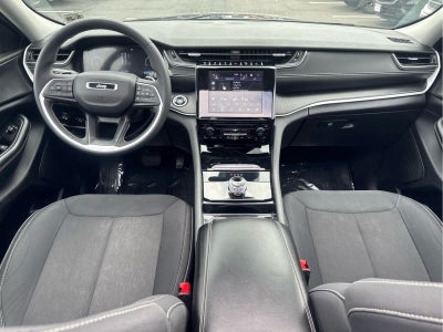 2023 Jeep Grand Cherokee Laredo X