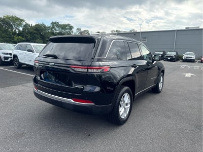 2023 Jeep Grand Cherokee Laredo X