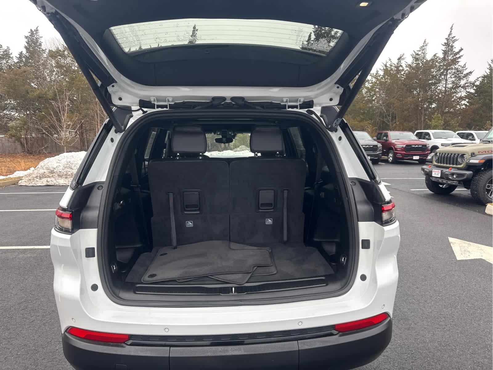 2023 Jeep Grand Cherokee L Altitude X