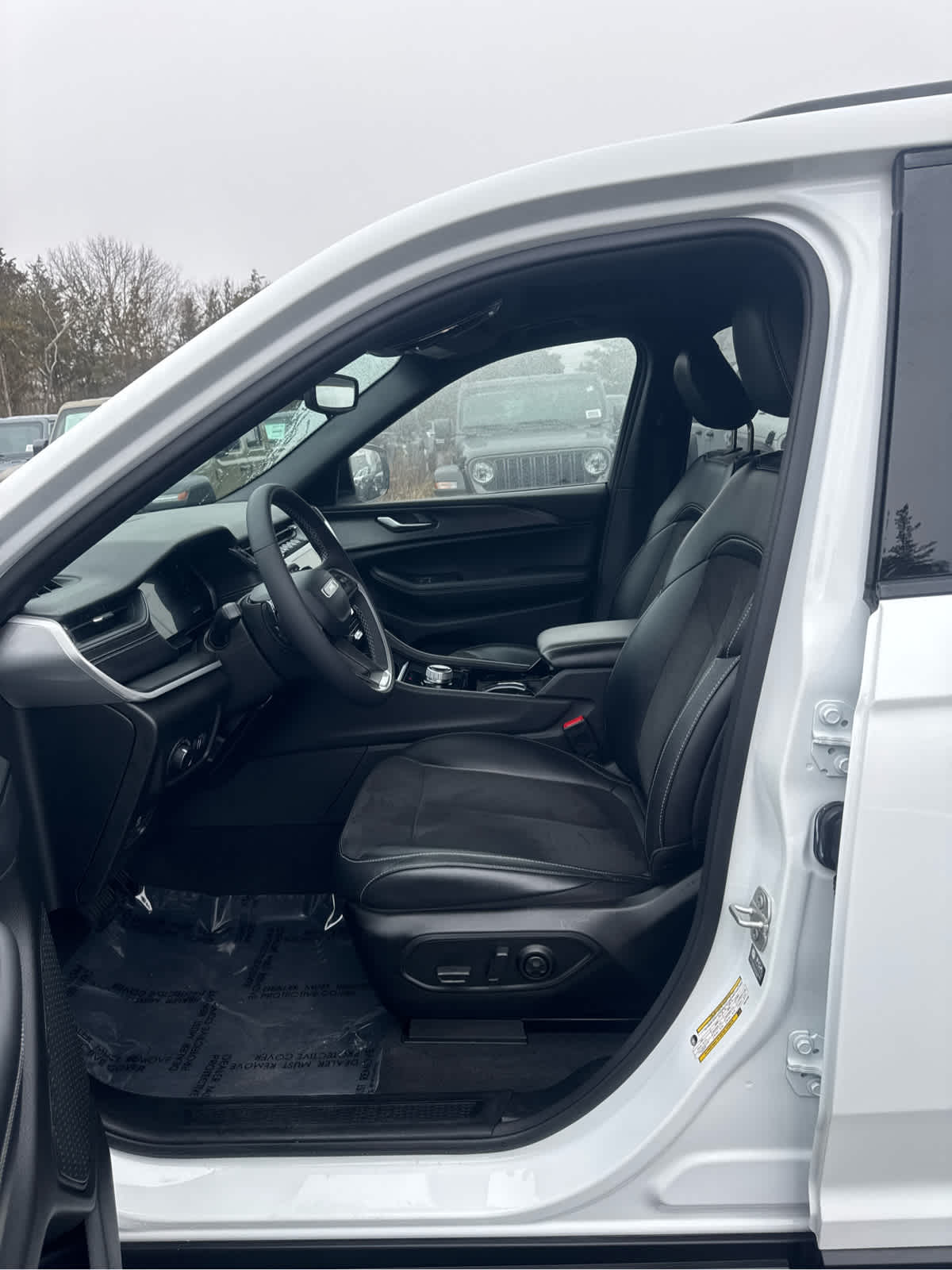 2023 Jeep Grand Cherokee L Altitude X