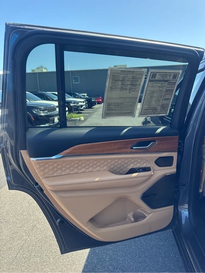2024 Jeep Grand Cherokee L Summit Reserve