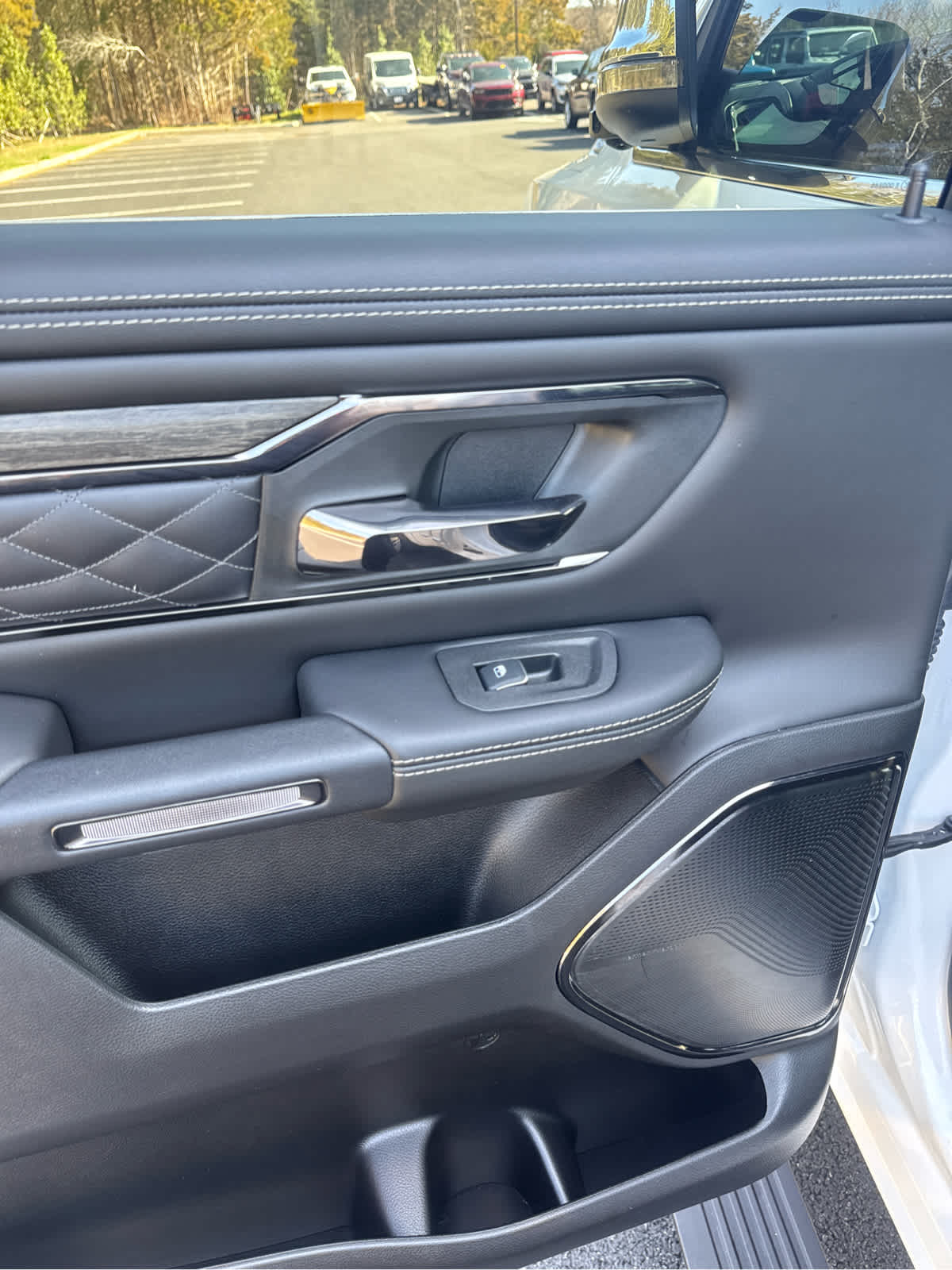 2025 RAM 1500 Limited