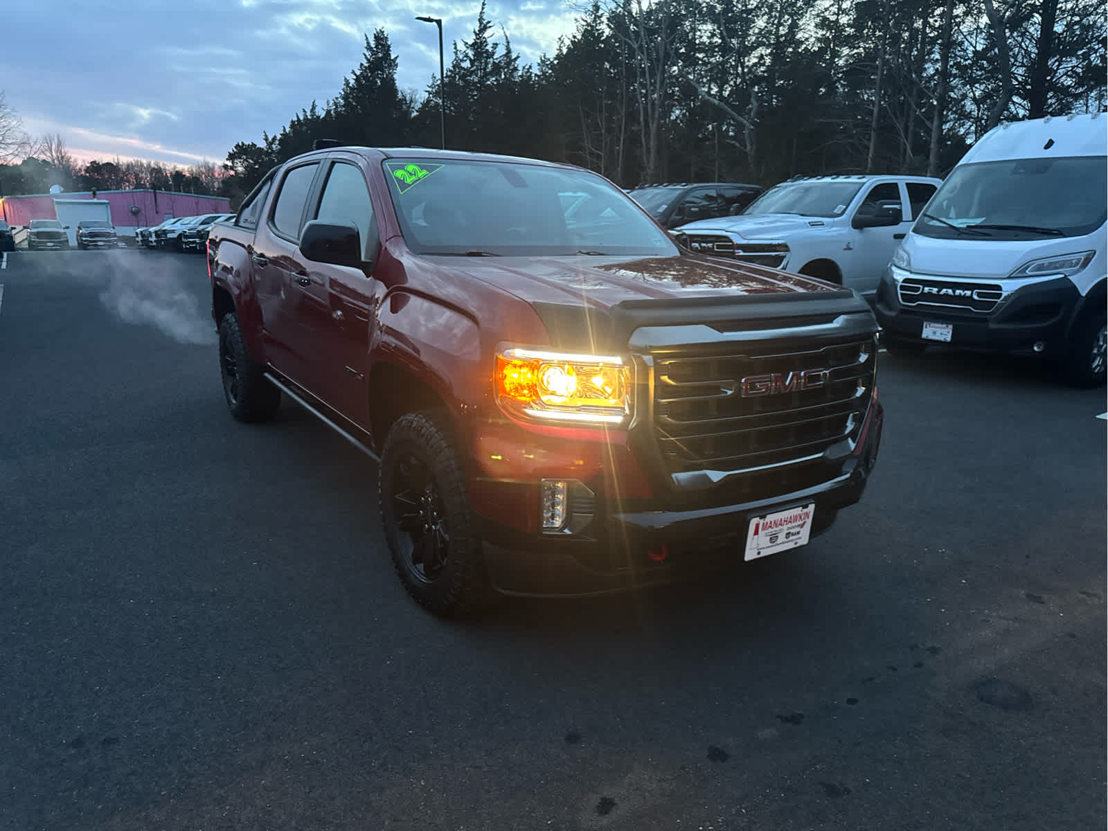 2022 GMC Canyon 4WD AT4 w/Leather