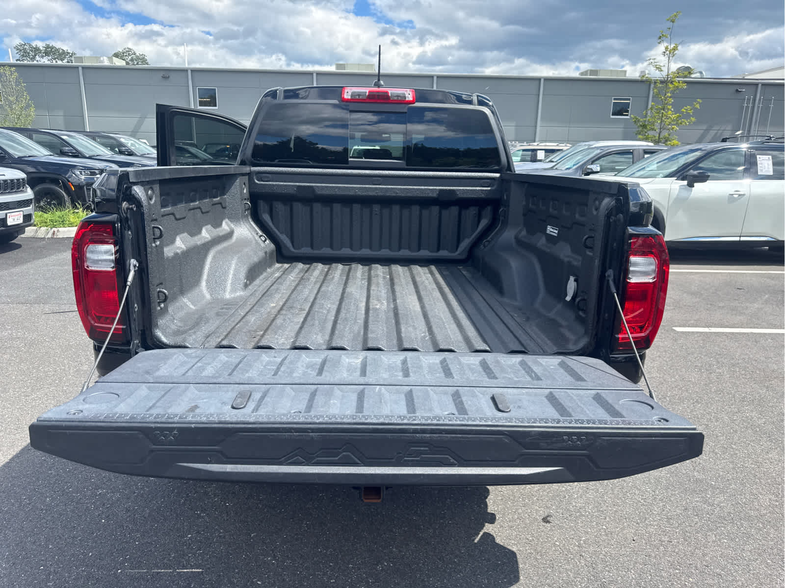 2024 GMC Canyon 2WD Elevation