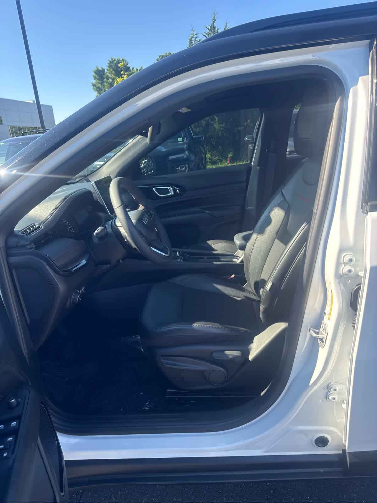 2023 Jeep Compass Trailhawk
