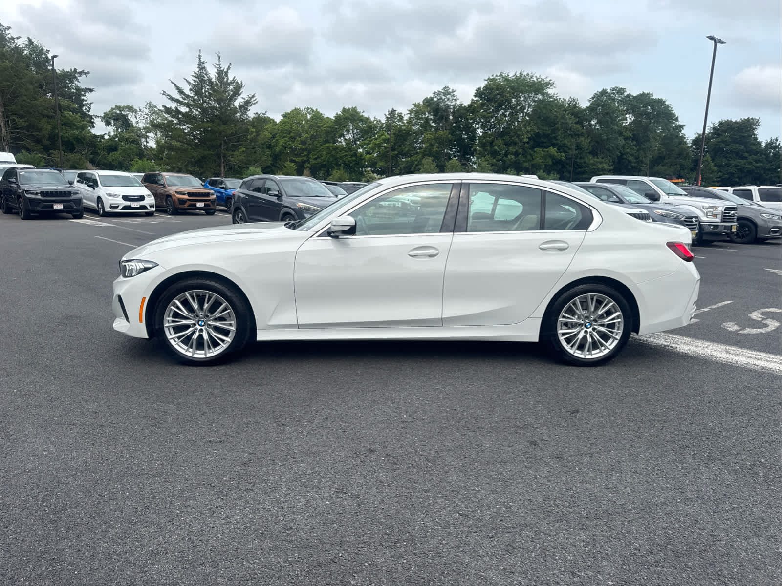 2024 BMW 330i xDrive 330i xDrive