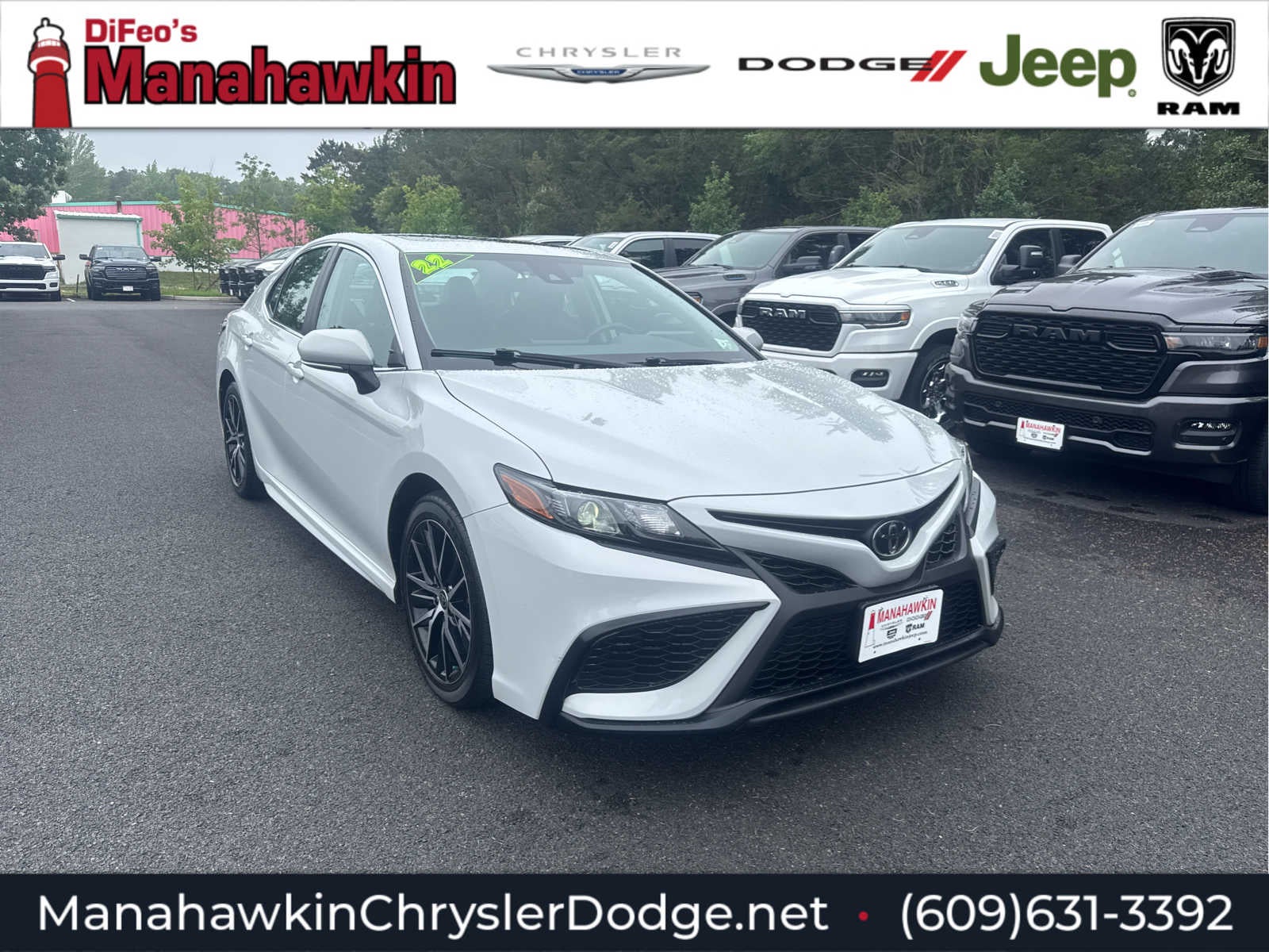 2022 Toyota Camry SE
