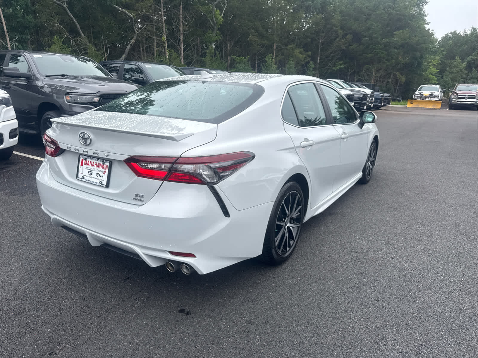 2022 Toyota Camry SE