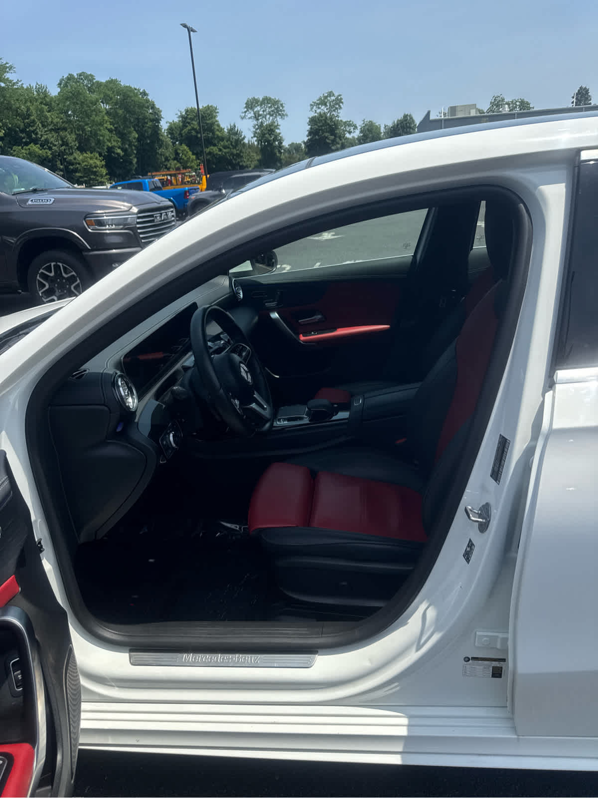 2020 Mercedes-Benz A 220 A 220