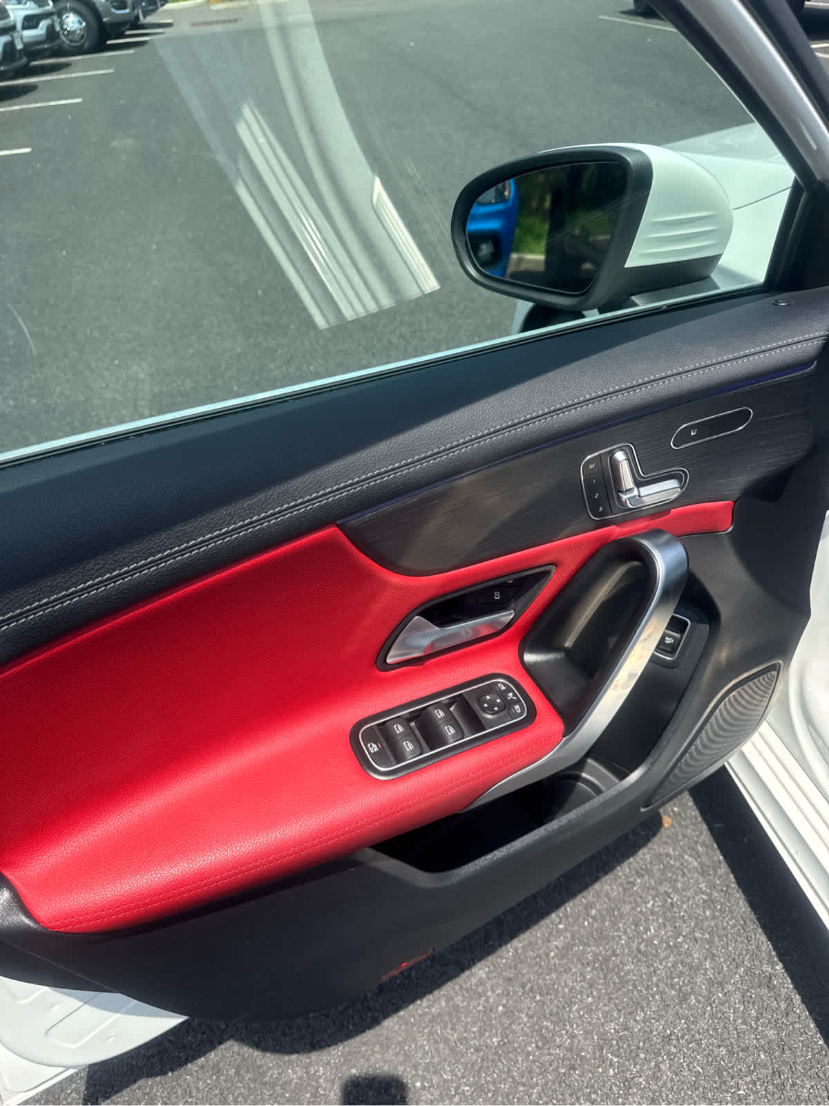 2020 Mercedes-Benz A 220 A 220