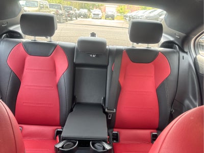 2020 Mercedes-Benz A 220 A 220