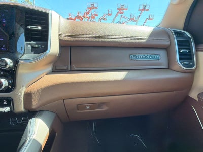 2019 RAM 1500 Laramie Crew Cab 4x4 5'7" Box