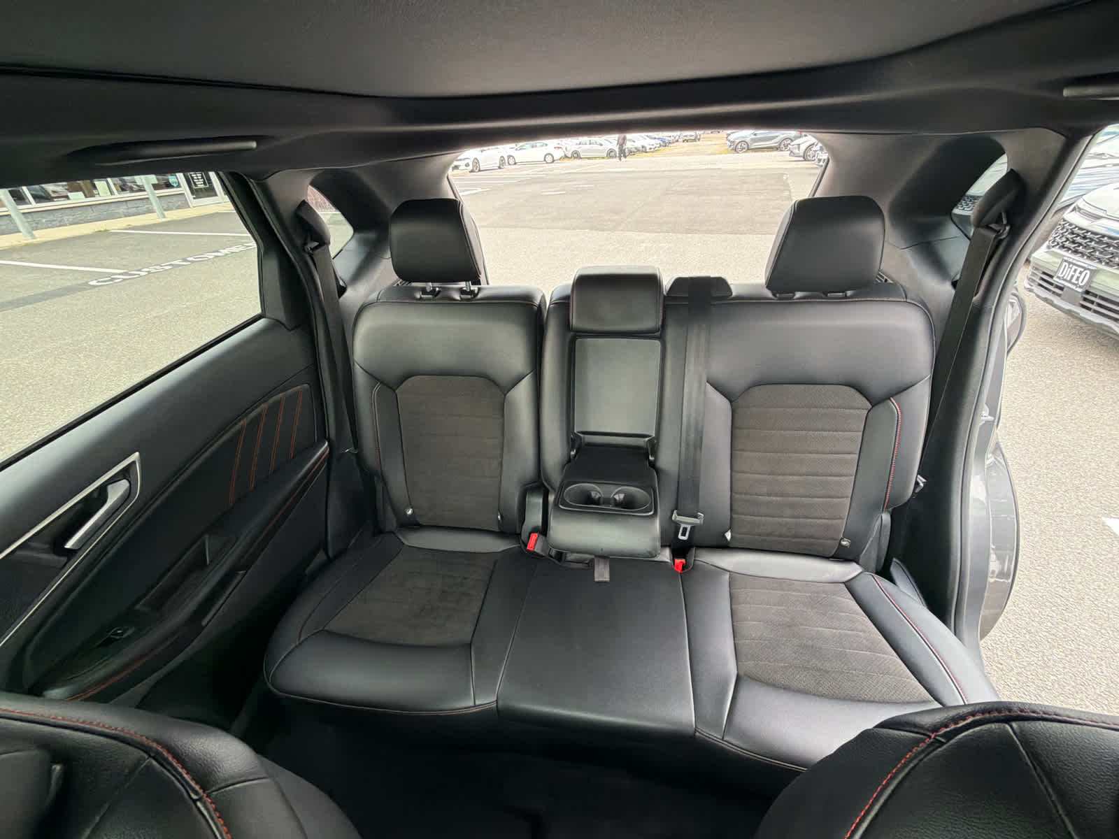 2022 Ford Edge ST-Line