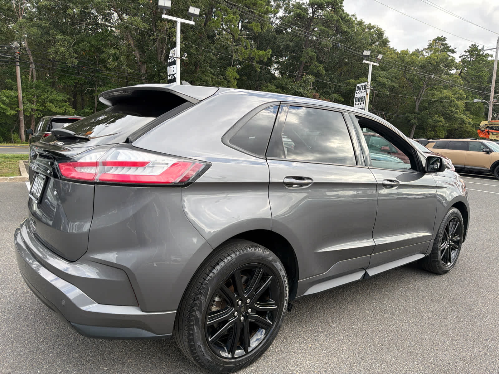 2022 Ford Edge ST-Line