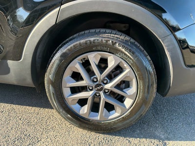 2023 Kia Telluride LX