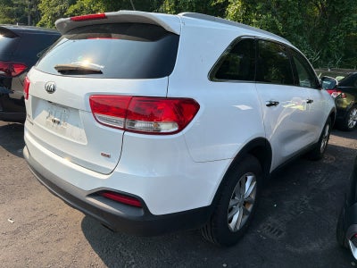 2017 Kia Sorento 2.4L LX