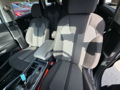2025 Kia Sorento LX