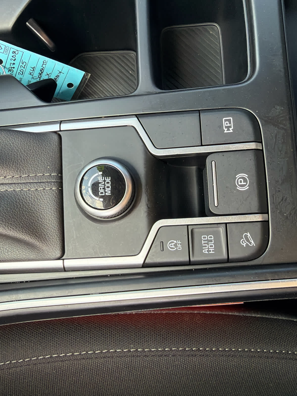 2025 Kia Sorento LX