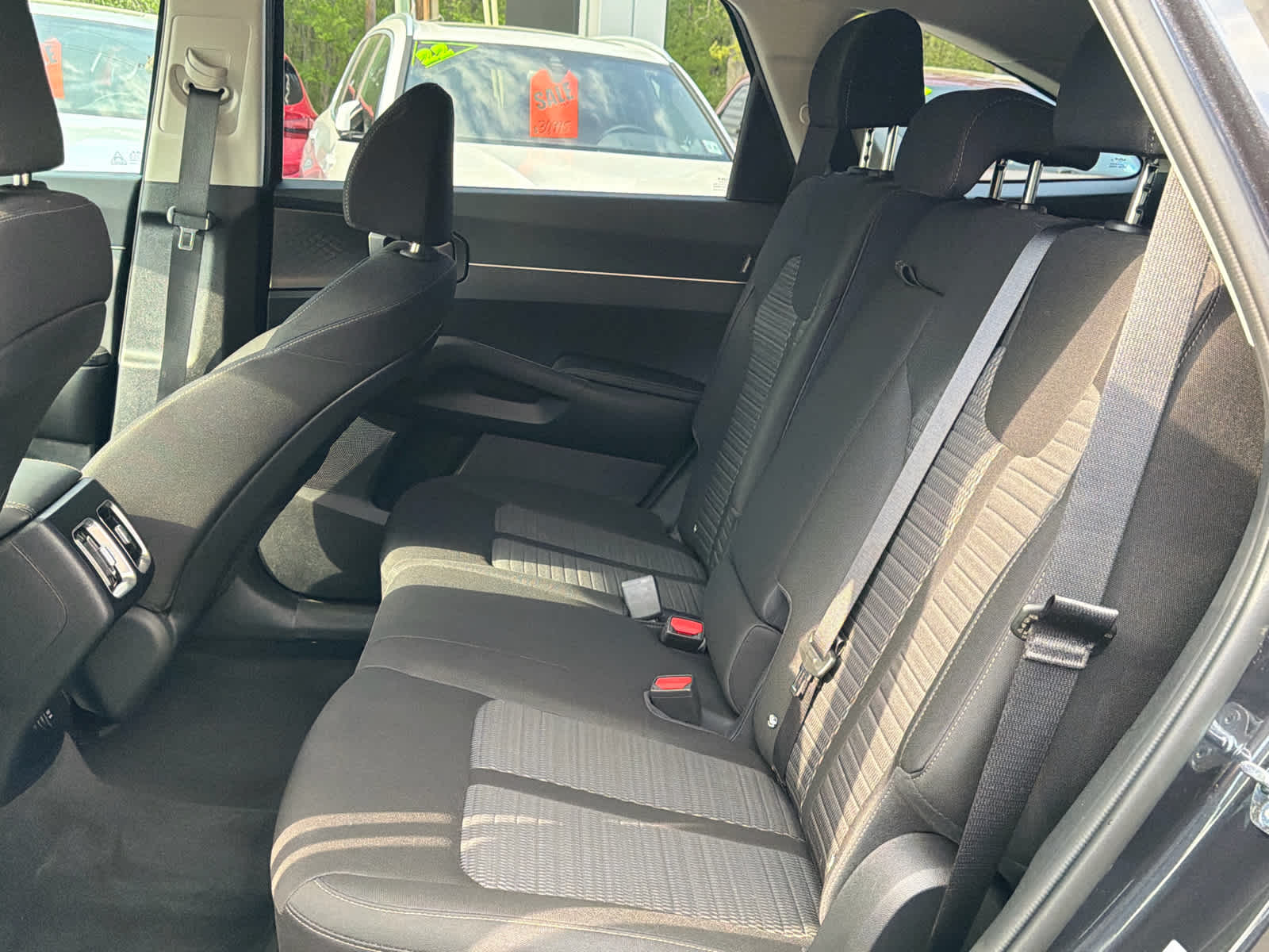 2025 Kia Sorento LX