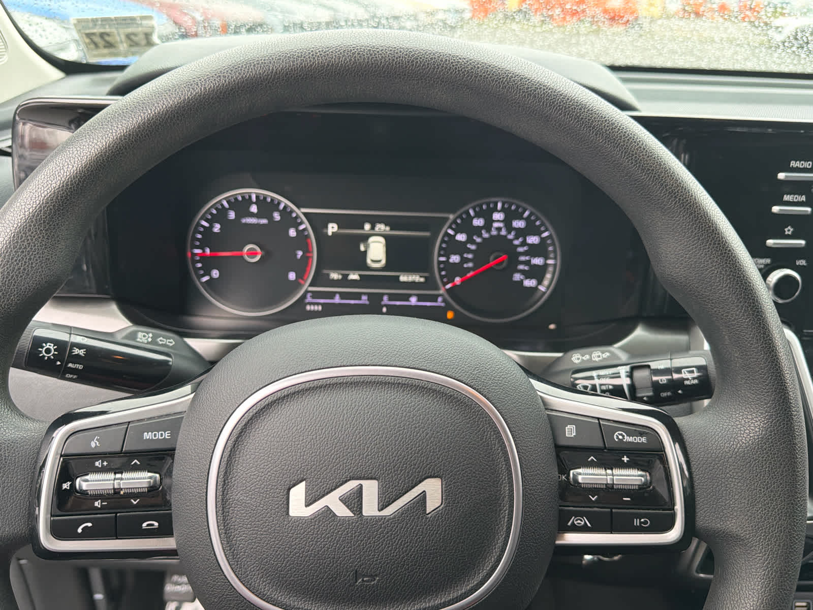 2022 Kia Sorento LX