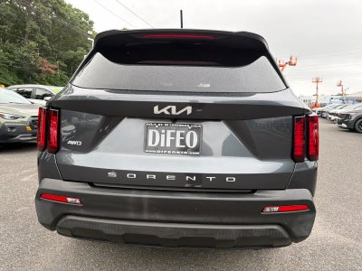 2022 Kia Sorento LX
