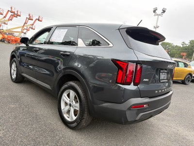 2022 Kia Sorento LX