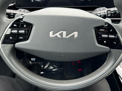 2023 Kia Niro EX