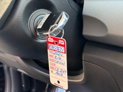 2024 Kia Seltos LX