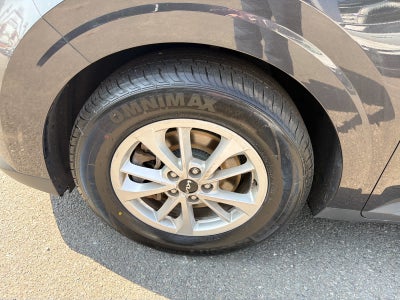 2024 Kia Carnival MPV LX